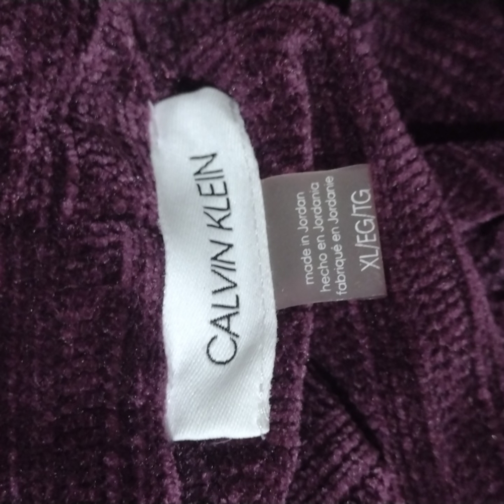 Calvin Klein Shurg - Picture 3 of 4